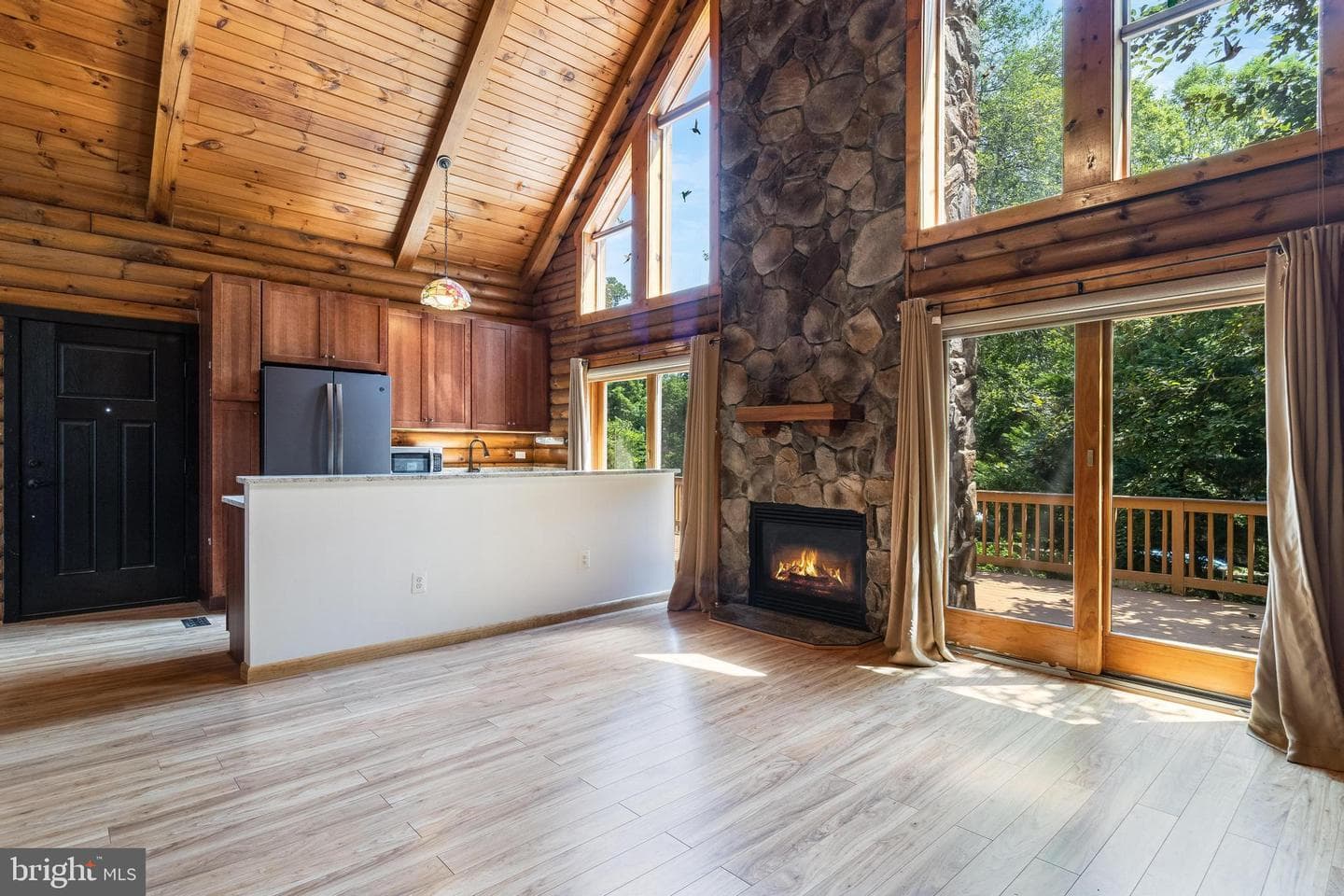 3805 Balsam Road photo 9