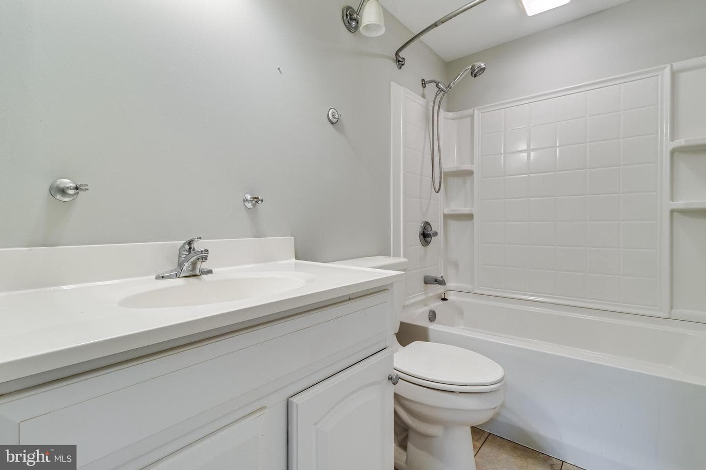816 Golden West Way photo 31