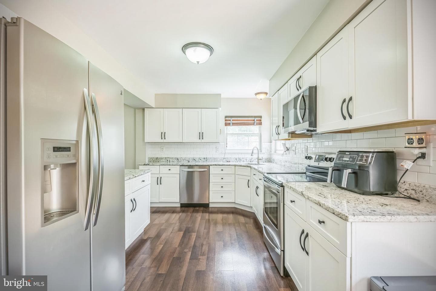 15 Scarlett Drive photo 7