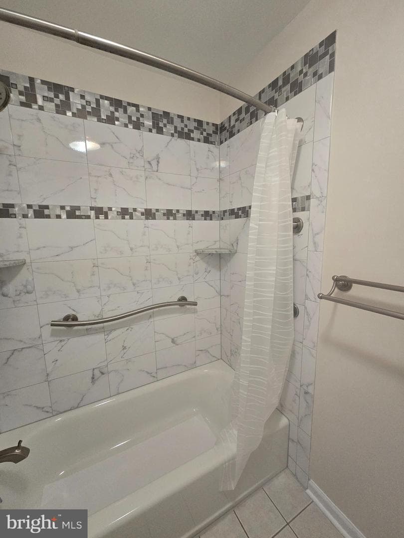 11215 Maplewood Drive photo 15