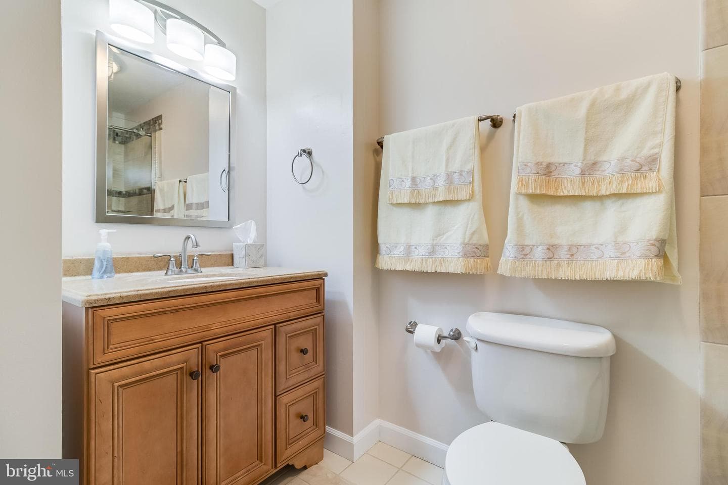 11215 Maplewood Drive photo 34