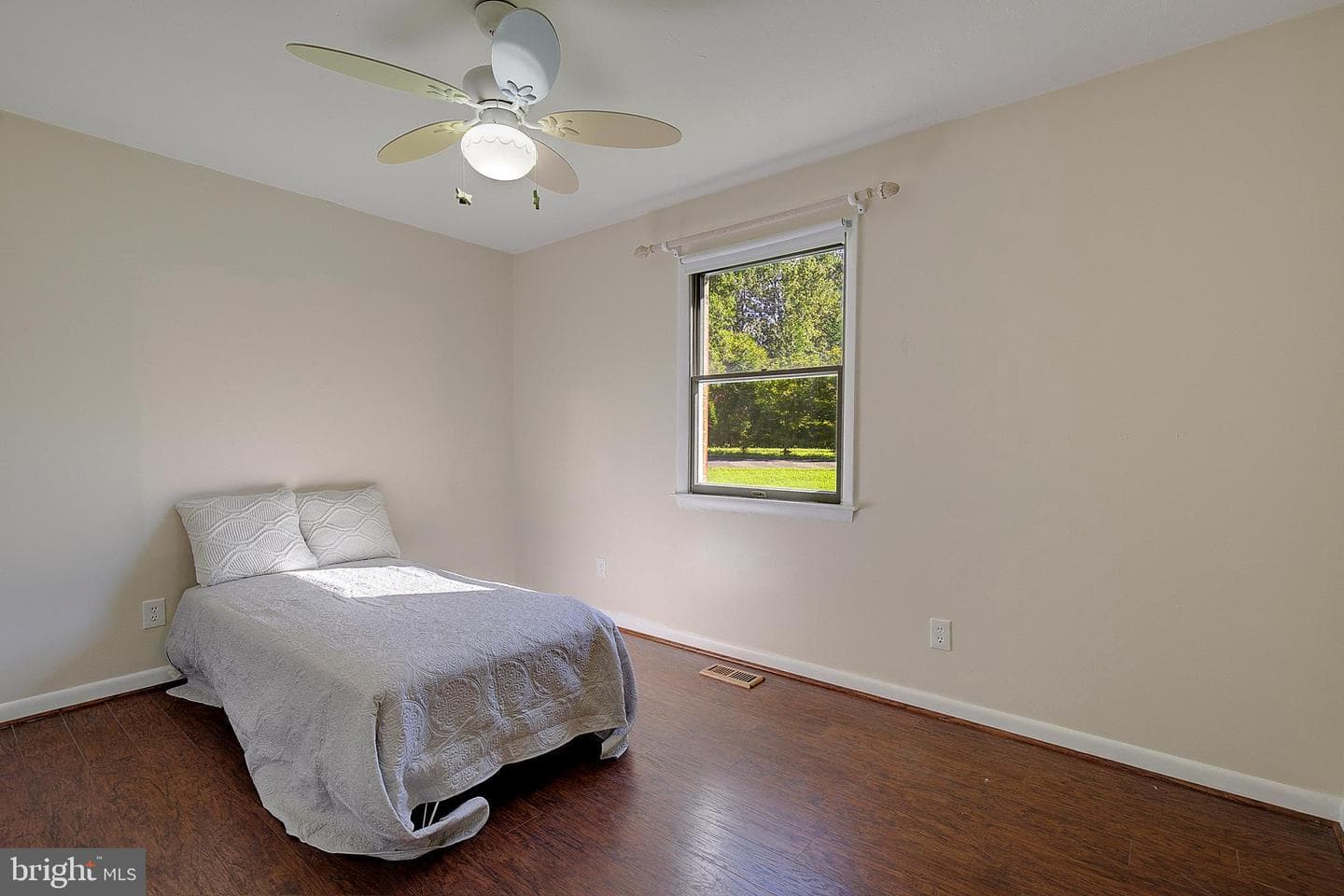 2038 Boyds Trail photo 11