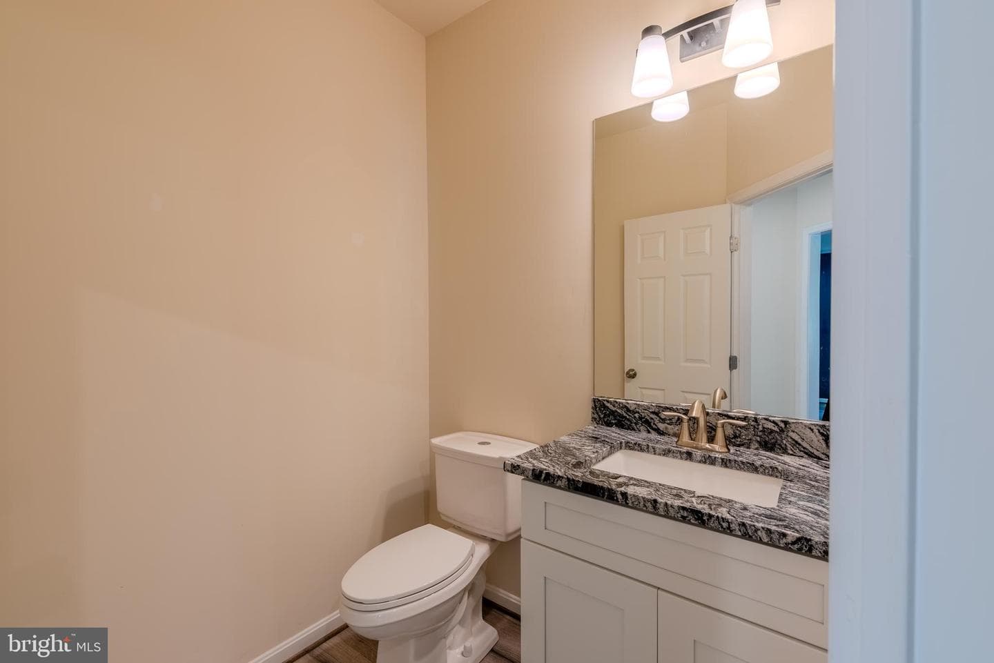 8207 Elm Lane photo 24