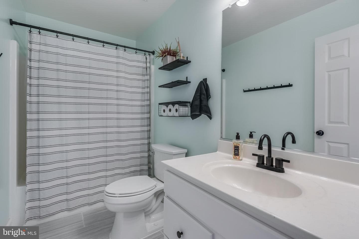 9188 Bear Claw Court photo 31