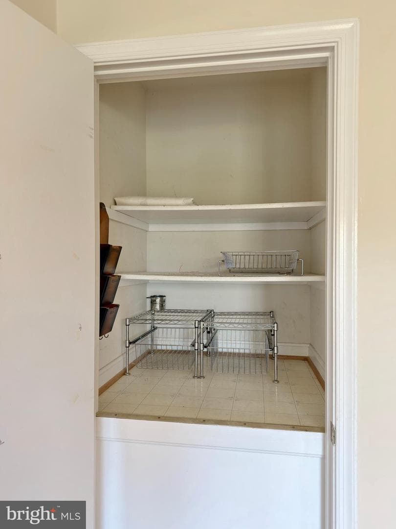 1135 Sheridan Drive photo 32