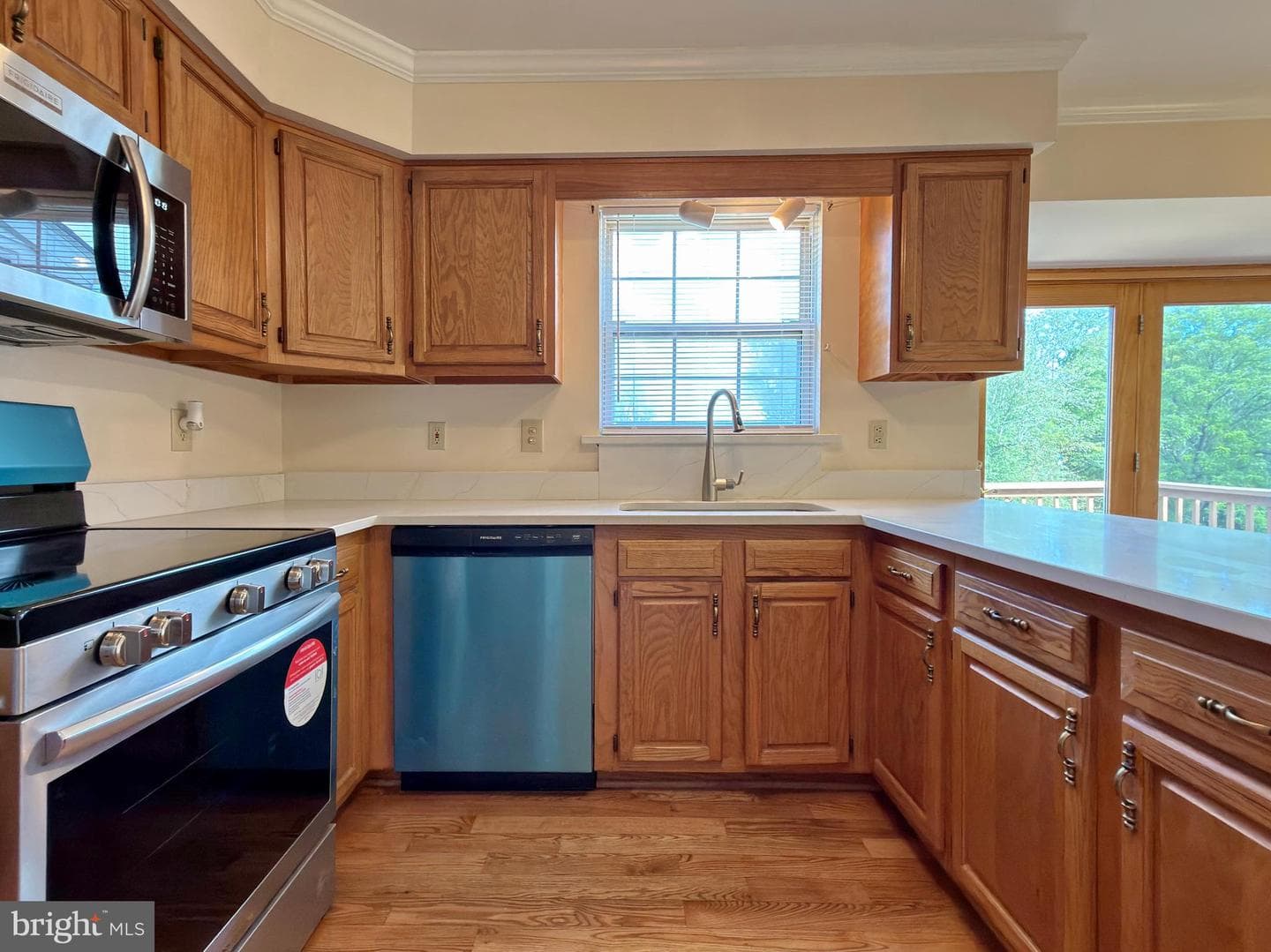 1135 Sheridan Drive photo 35