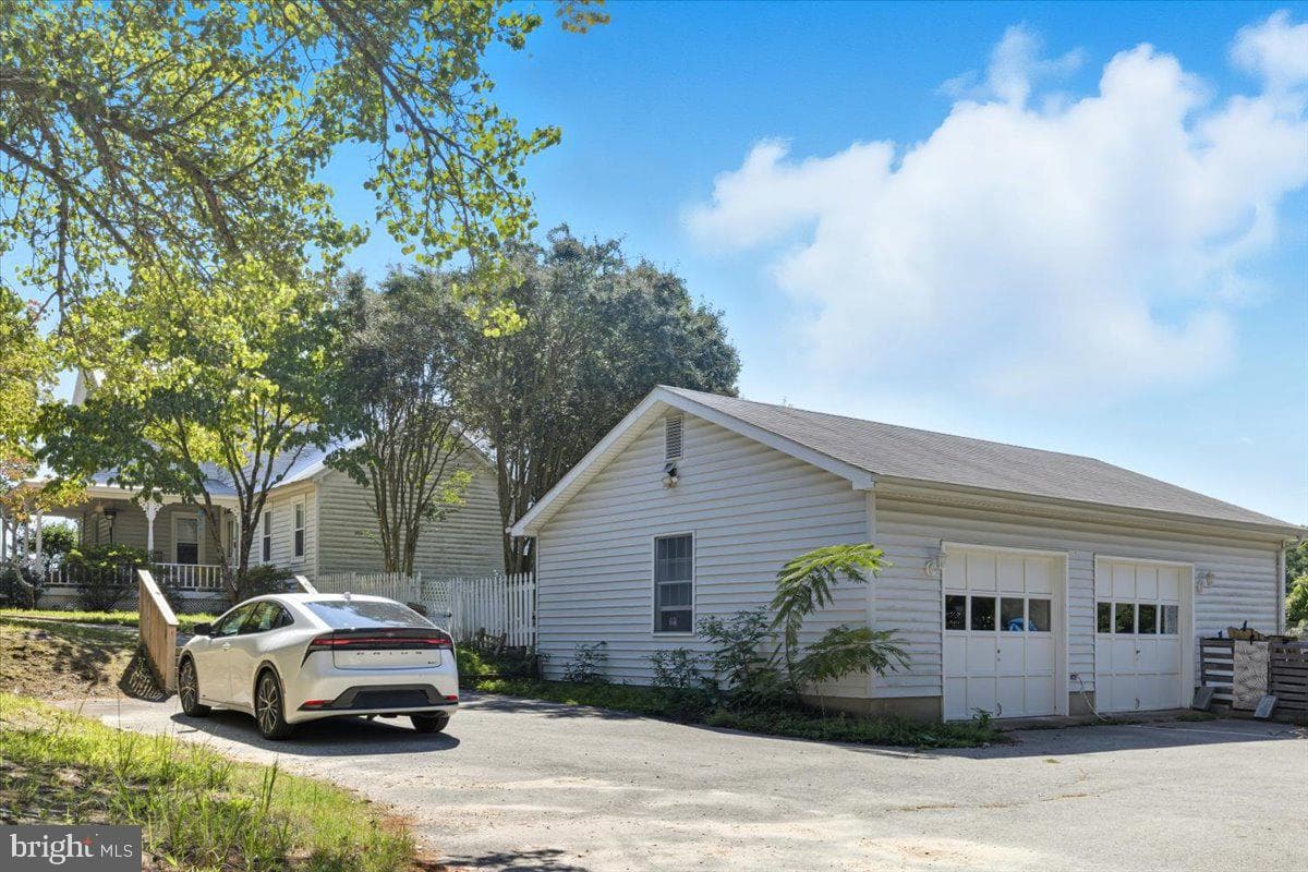 4110 Old Town Road photo 52