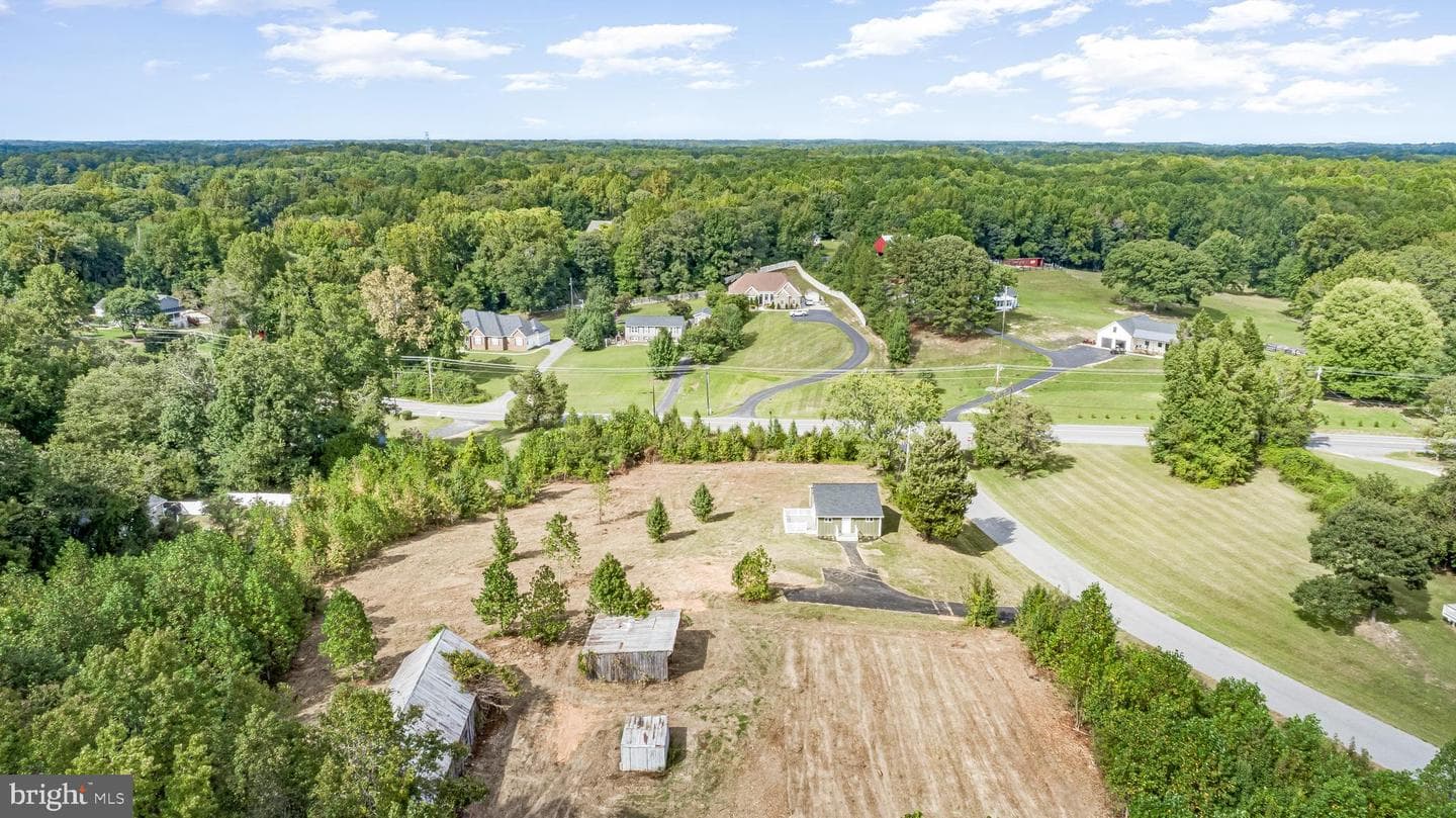 4470 Harvest Lane photo 1