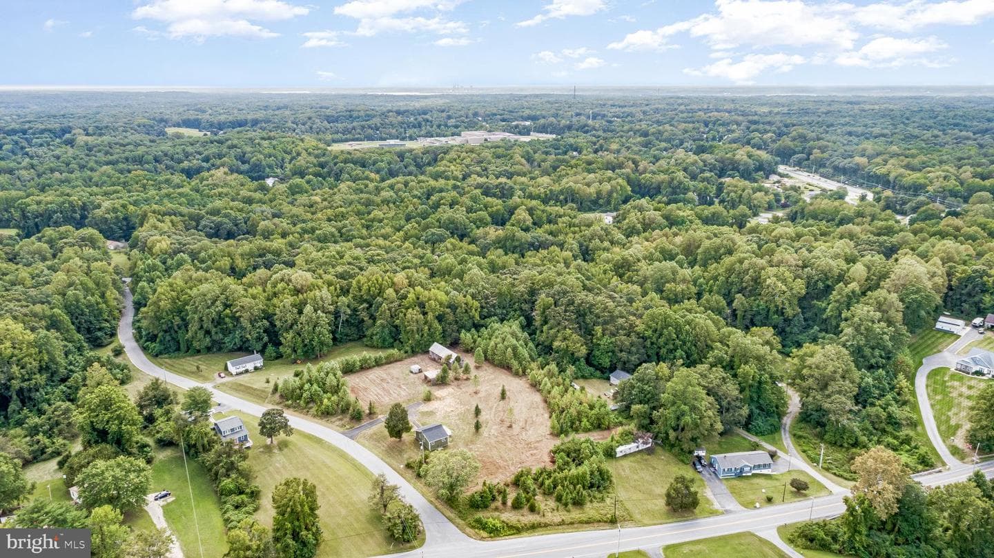 4470 Harvest Lane photo 11