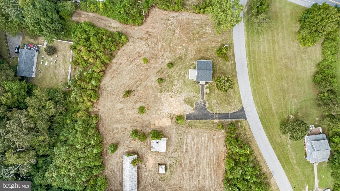 4470 Harvest Lane photo 12