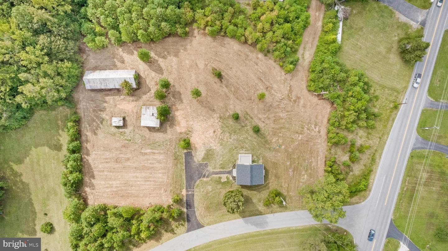 4470 Harvest Lane photo 14