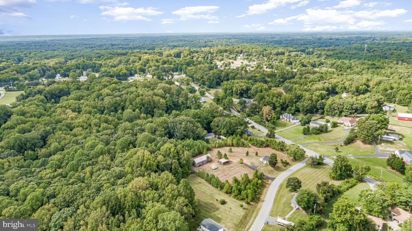 4470 Harvest Lane photo 17