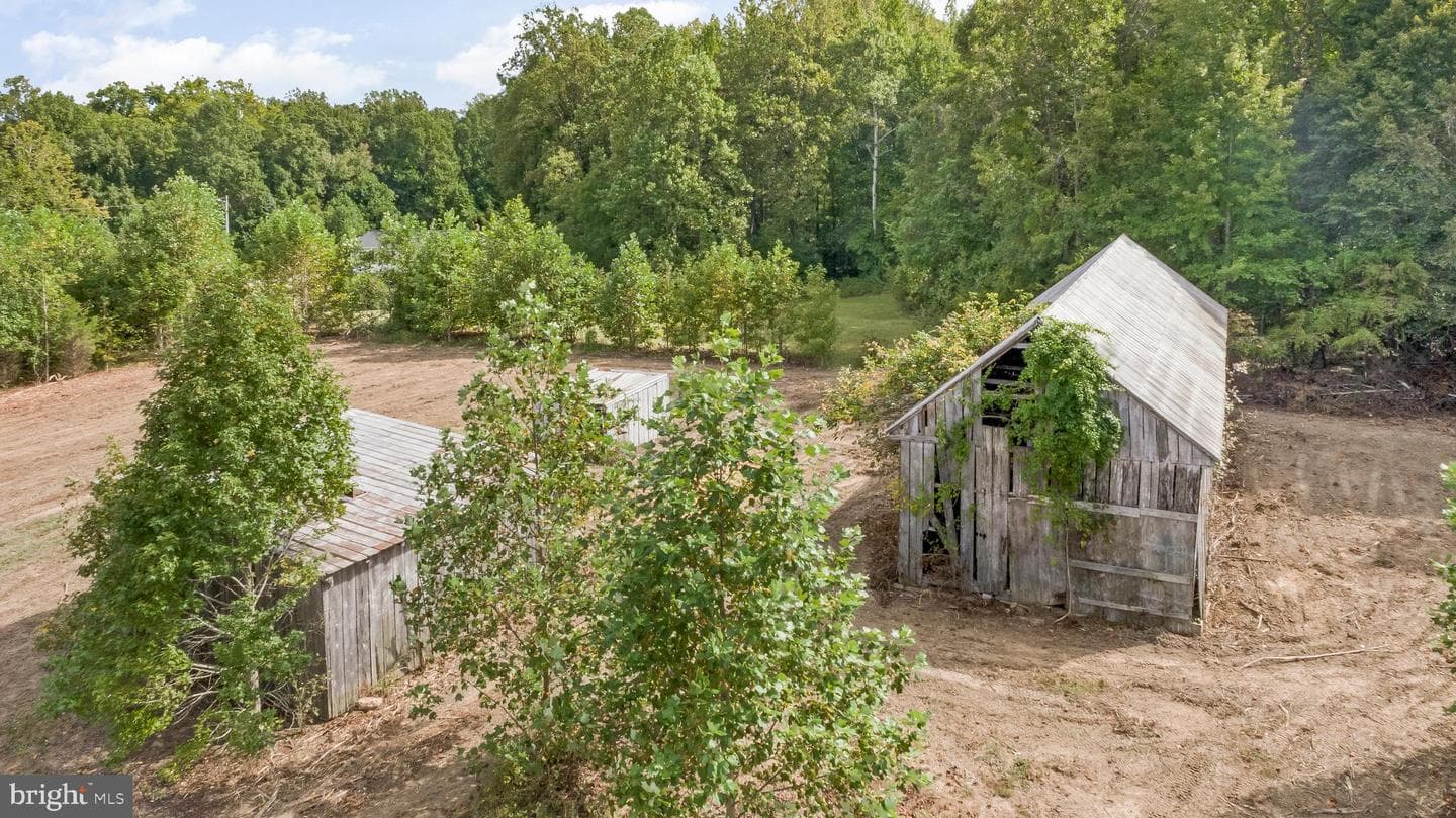 4470 Harvest Lane photo 25
