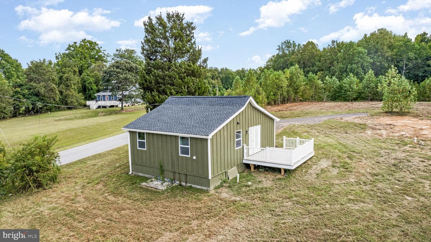 4470 Harvest Lane photo 8
