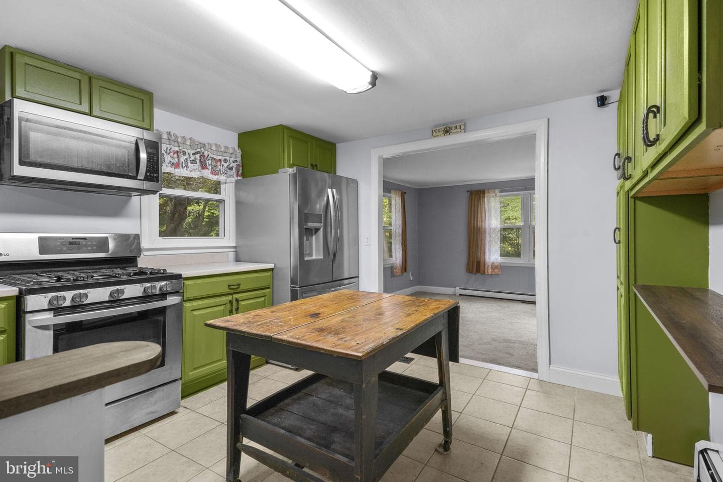 1650 Grays Road photo 3