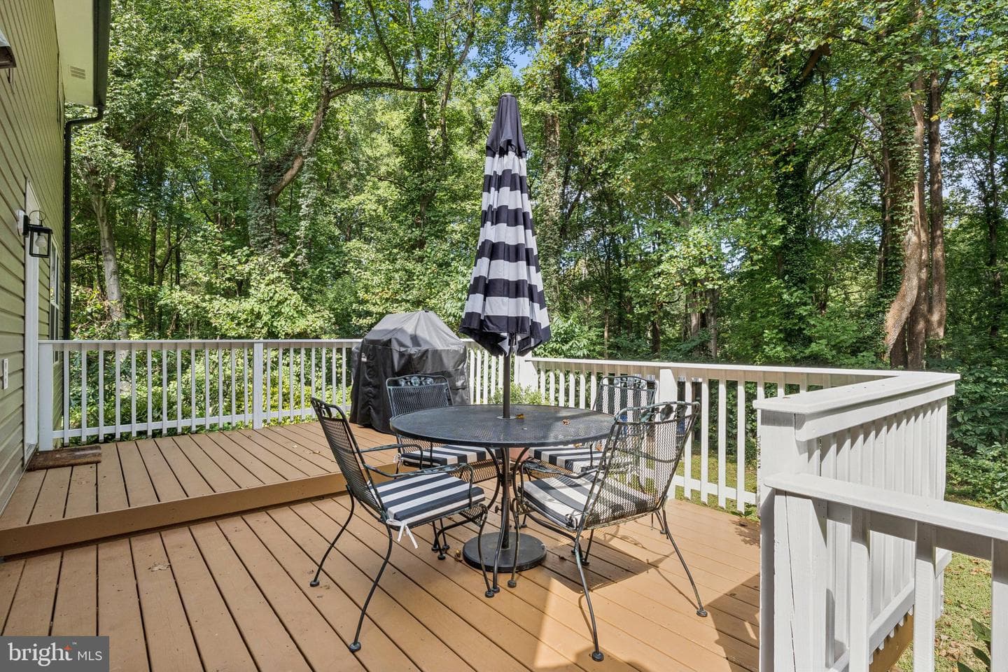 5010 Louise Lane photo 24