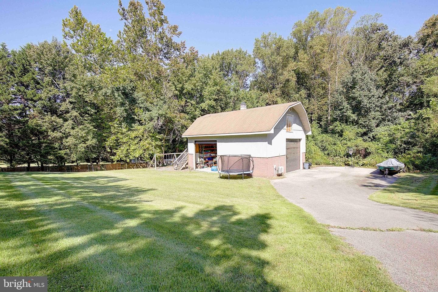 5930 Solomons Island Road photo 23