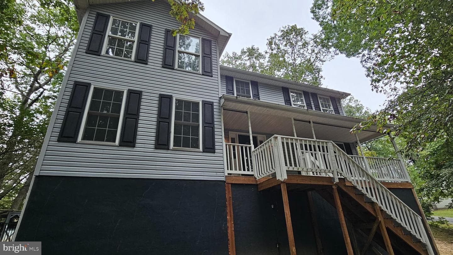 228 Thunderbird Drive photo 36