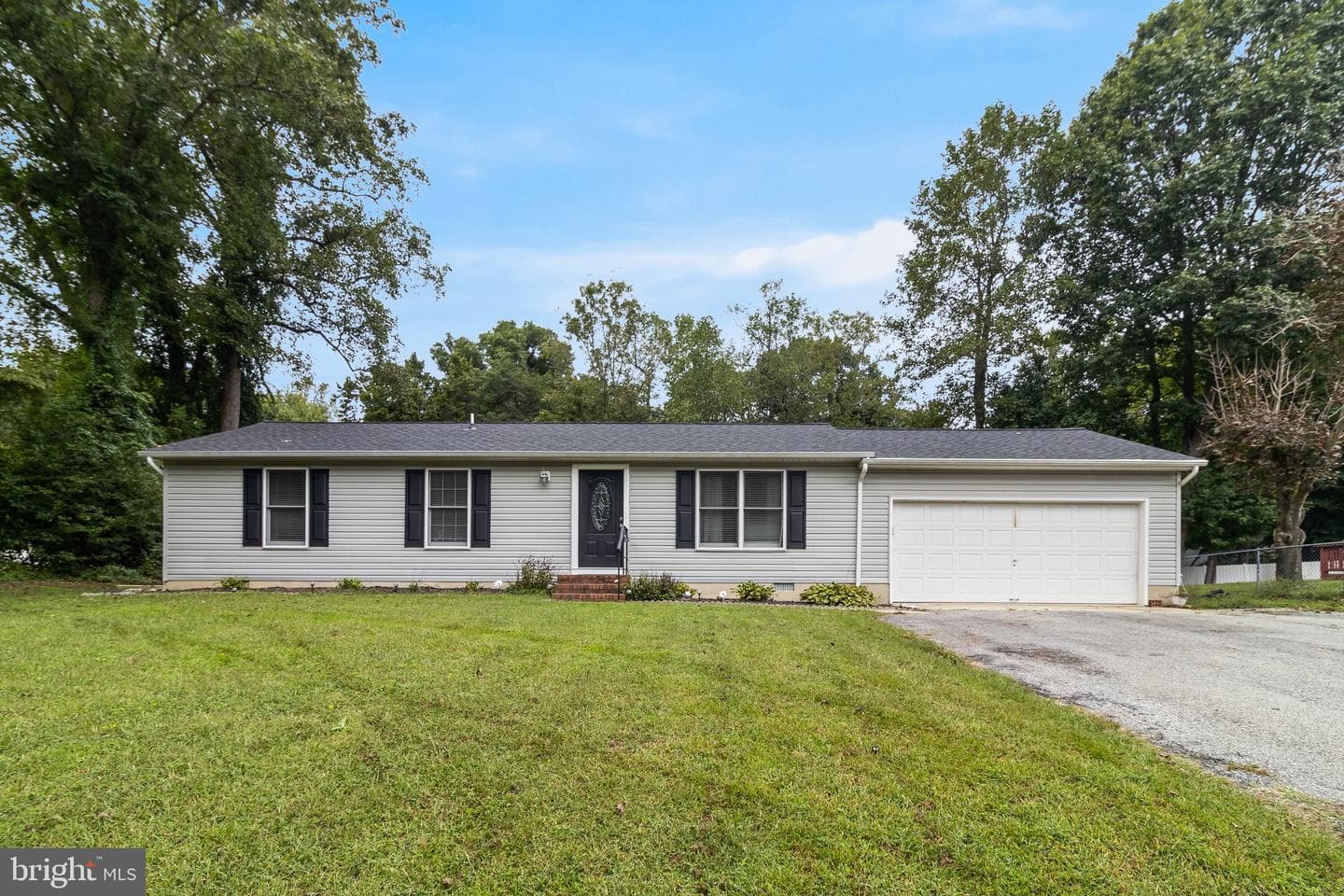 3806 Cassell Boulevard photo 2