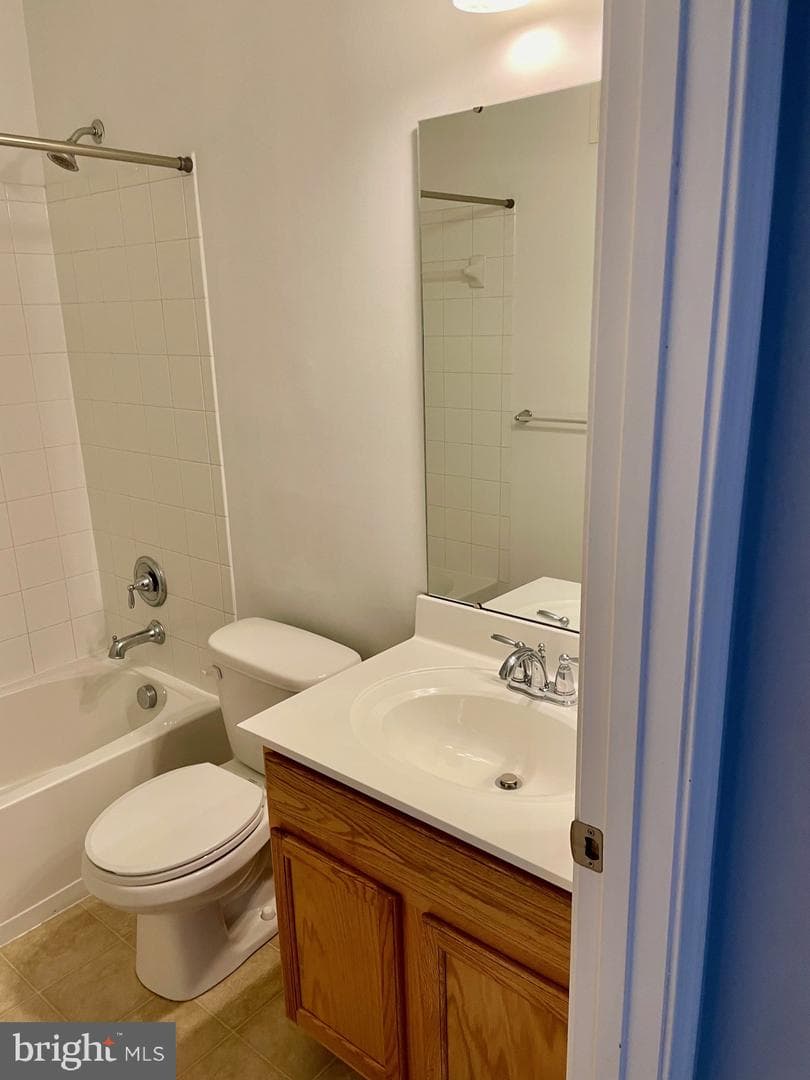 8005 Forest Ridge Drive #9 photo 20