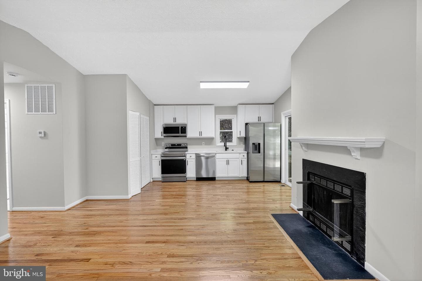 6130 4th Street photo 13