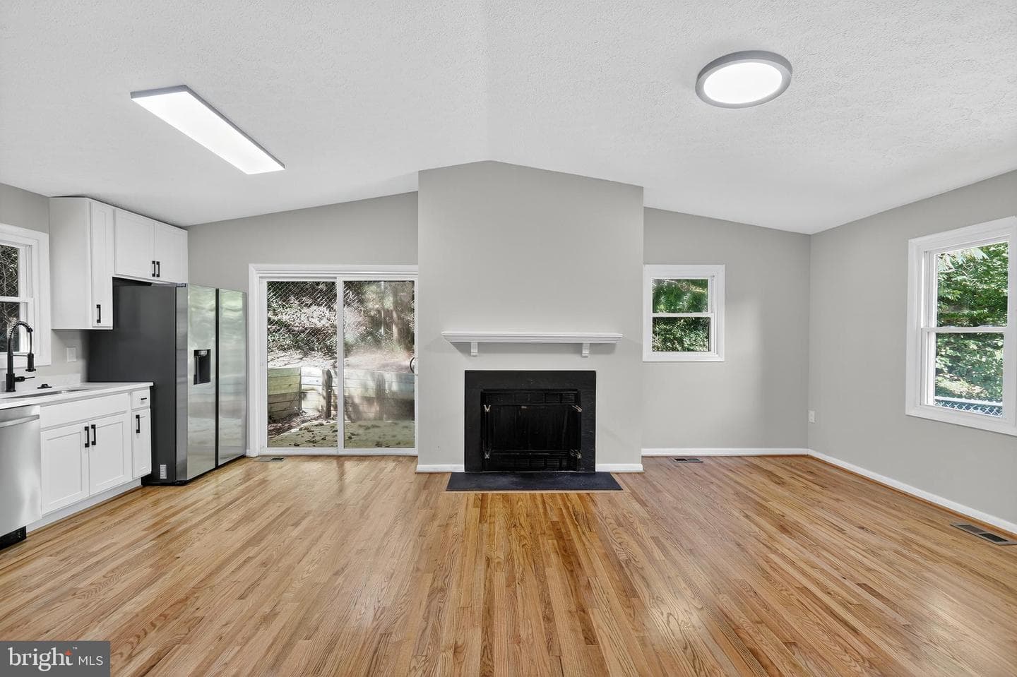6130 4th Street photo 9