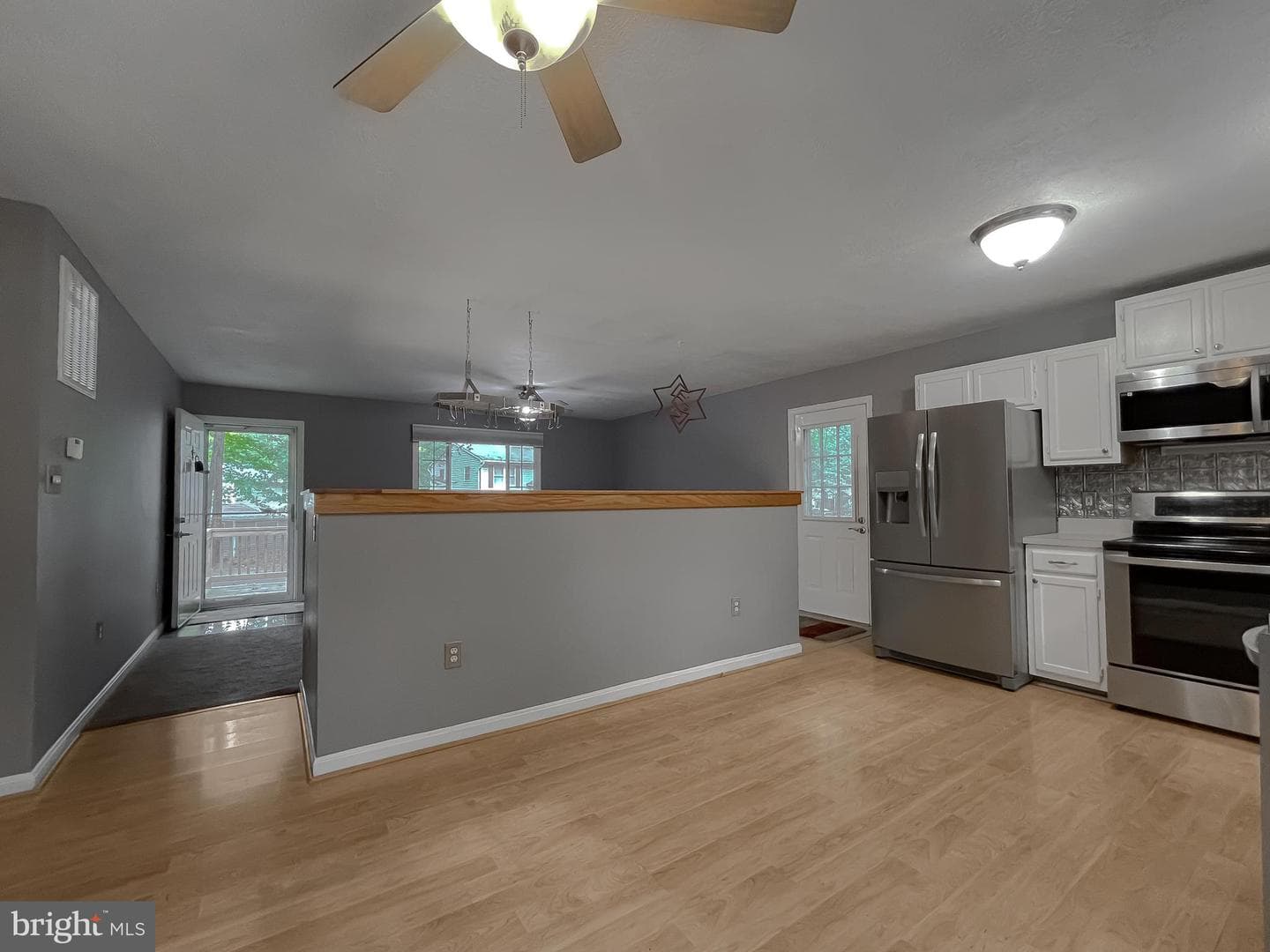 720 Willow Road photo 14