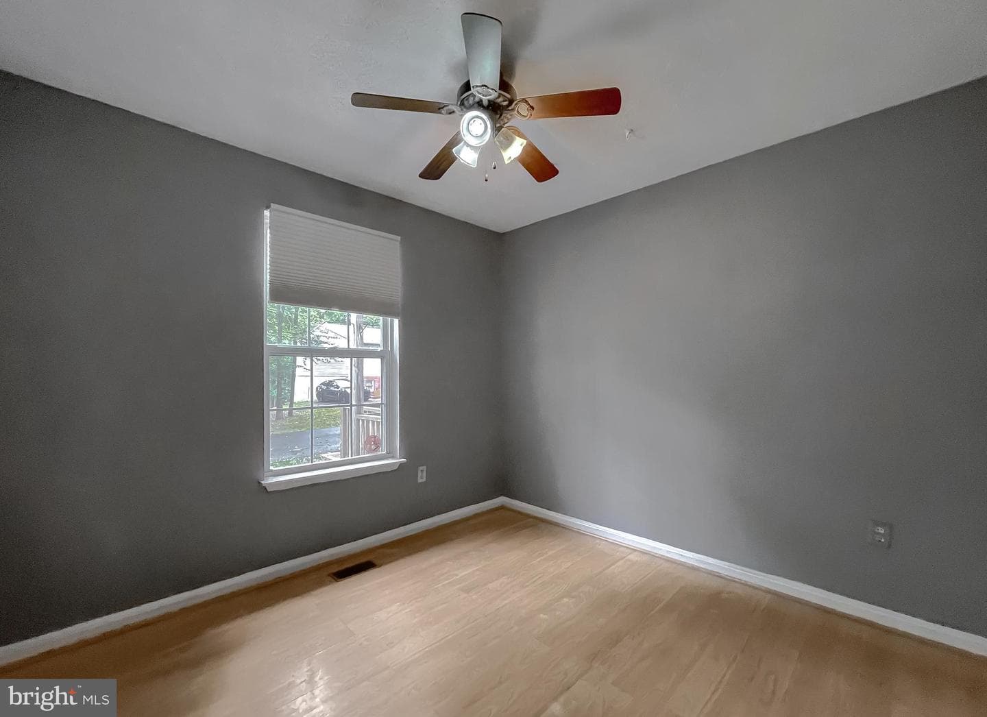 720 Willow Road photo 17