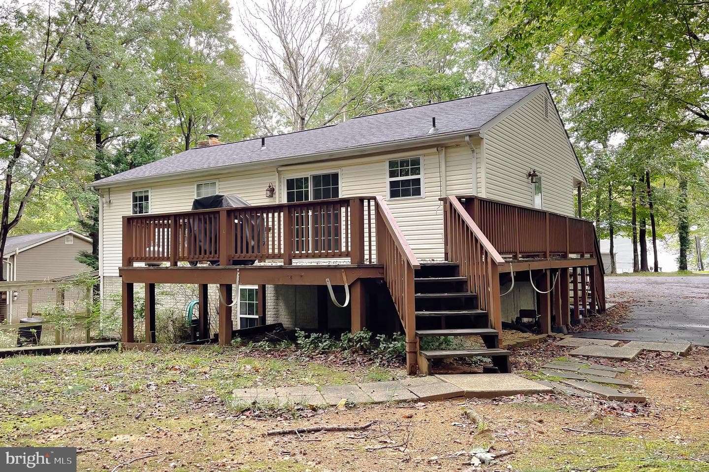720 Willow Road photo 2
