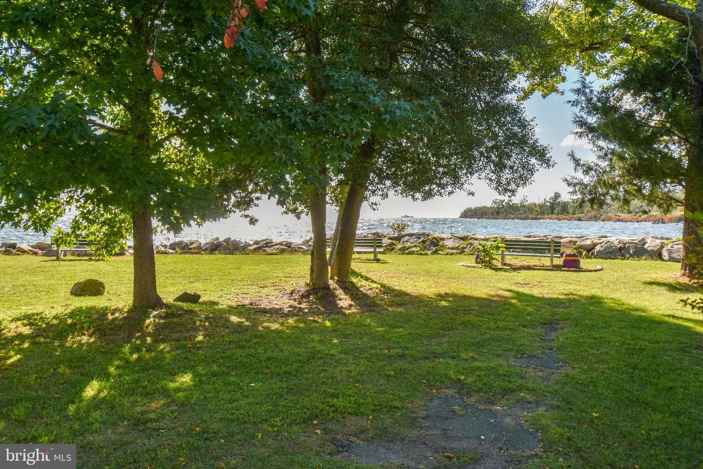 6041 Hill Road photo 13