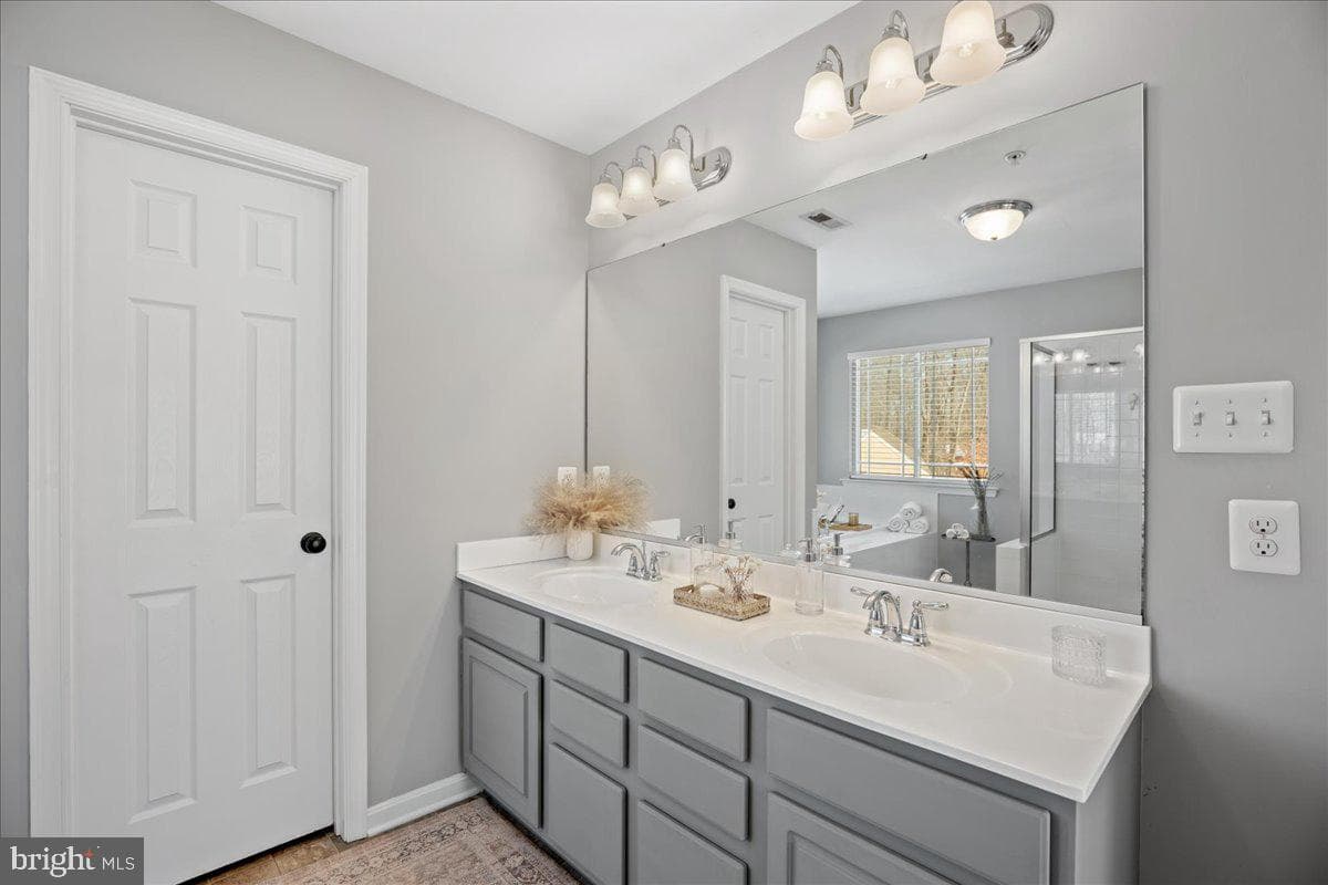 3215 Pageway Court photo 54