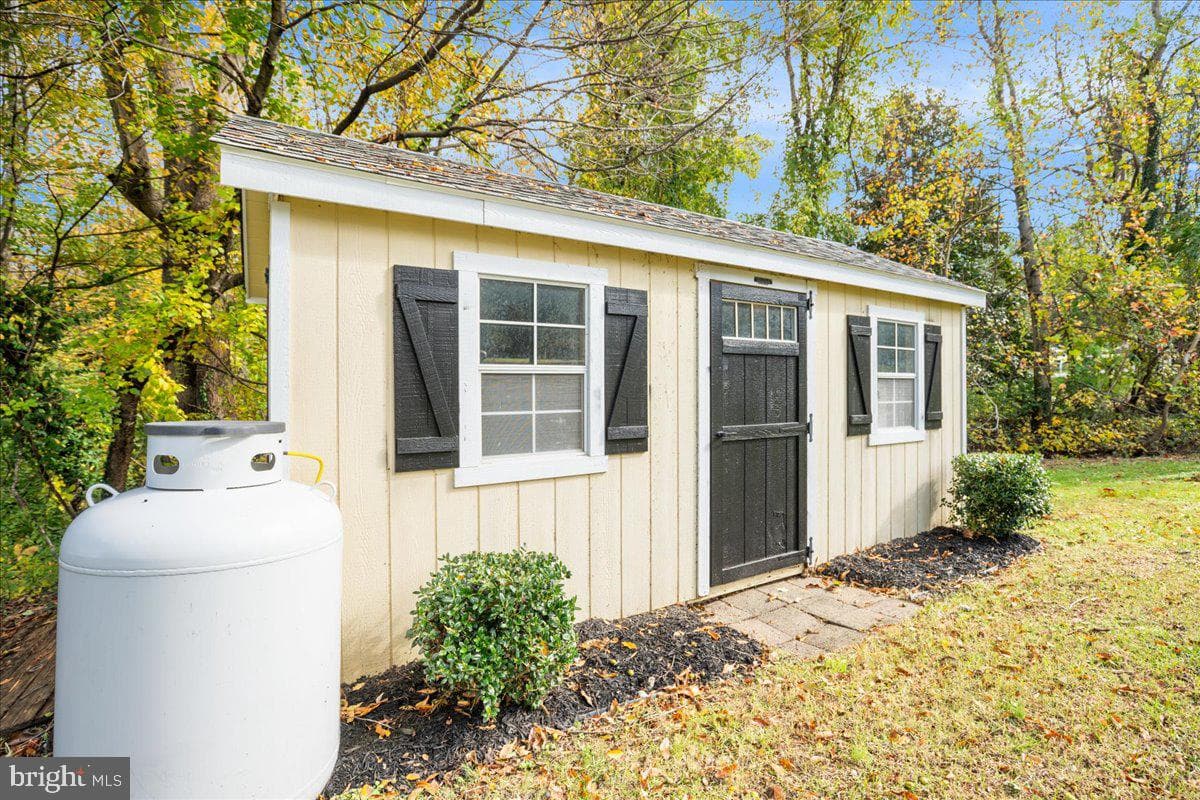 1755 Lottie Fowler Road photo 72