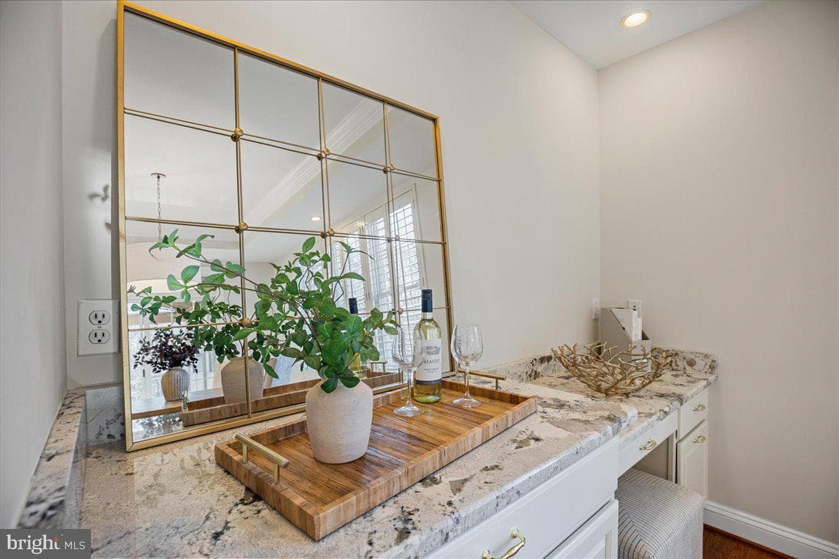 6030 Clairemont Drive photo 49