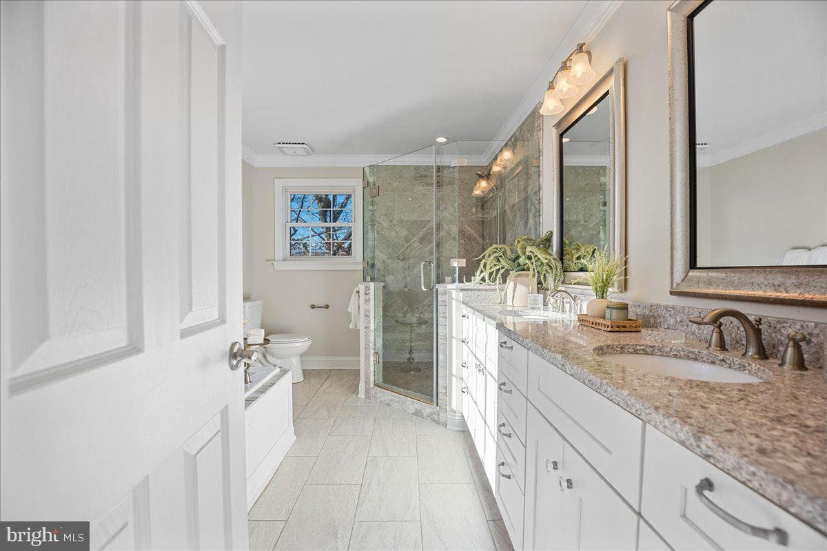 6030 Clairemont Drive photo 55