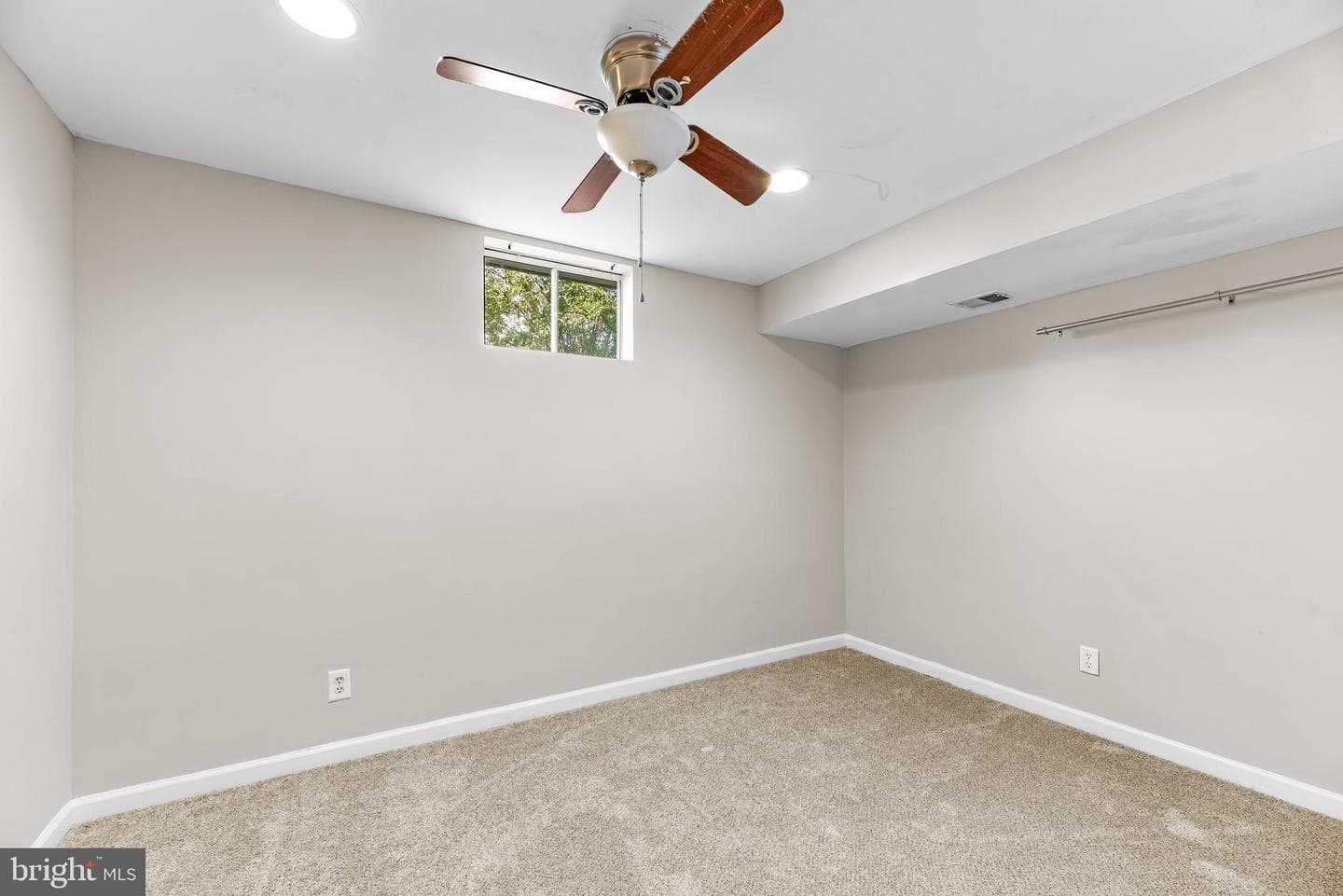 8240 Harrison Boulevard photo 26