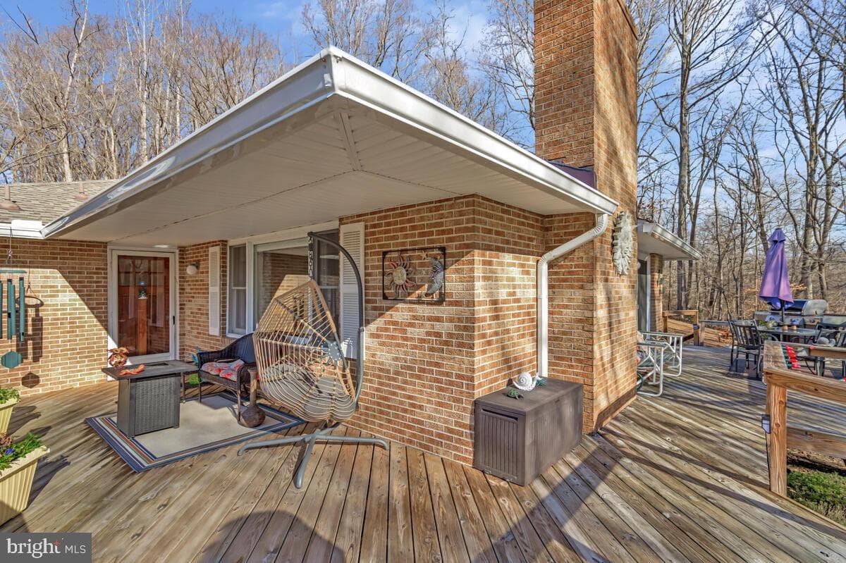 1921 Haven Lane photo 6