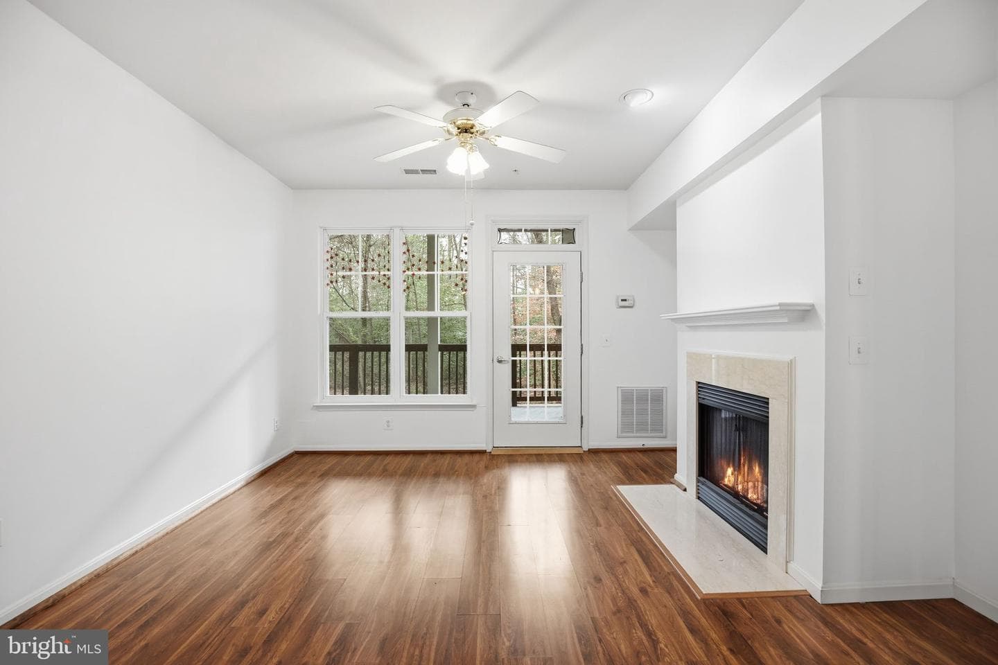1003 Leeward Way #1003 photo 4
