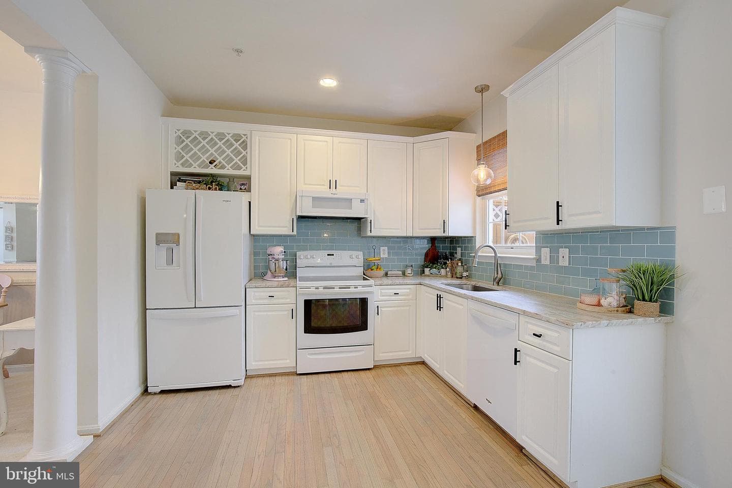 7931 Delores Court photo 12