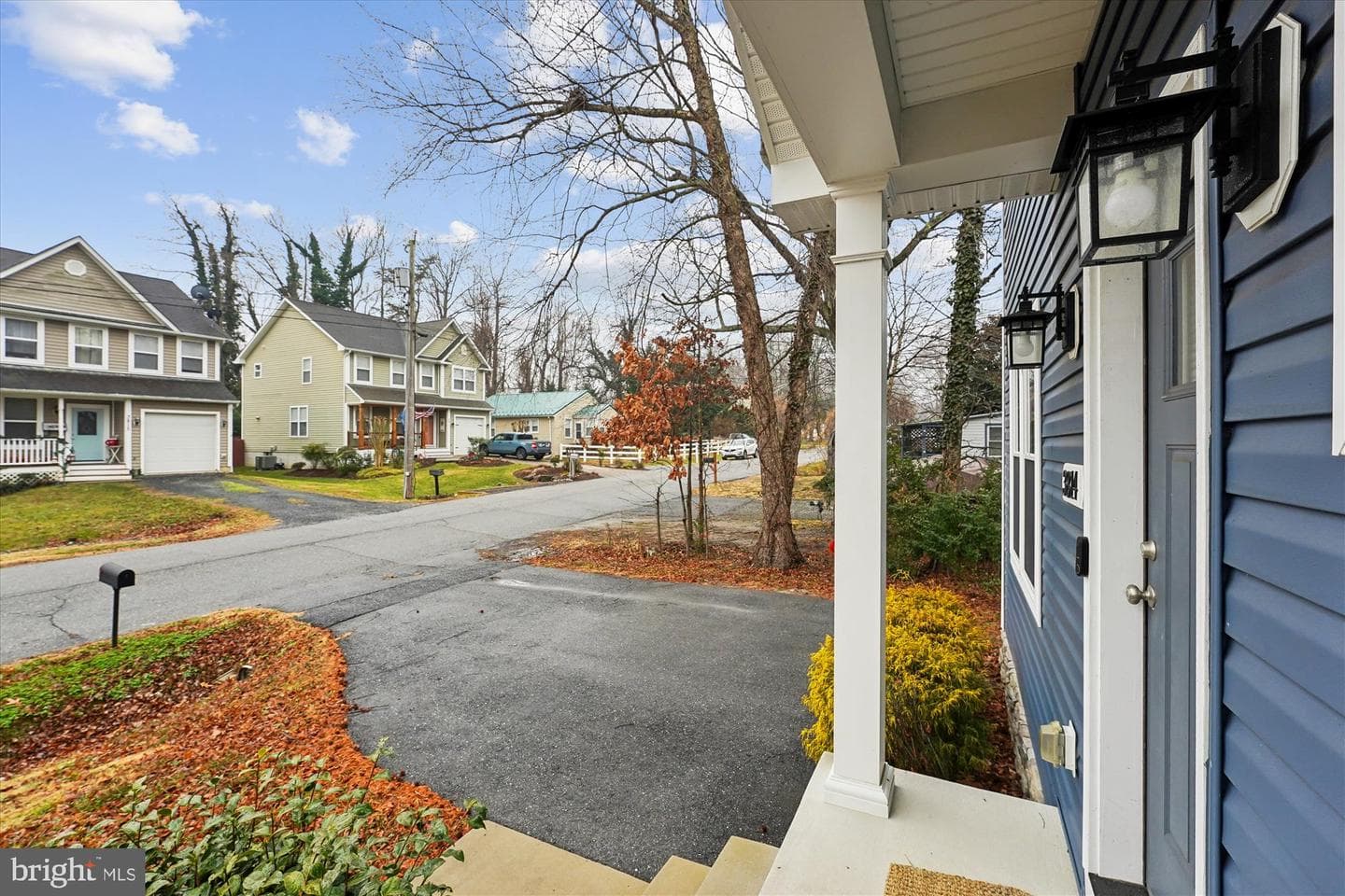 3814 3rd Street photo 2