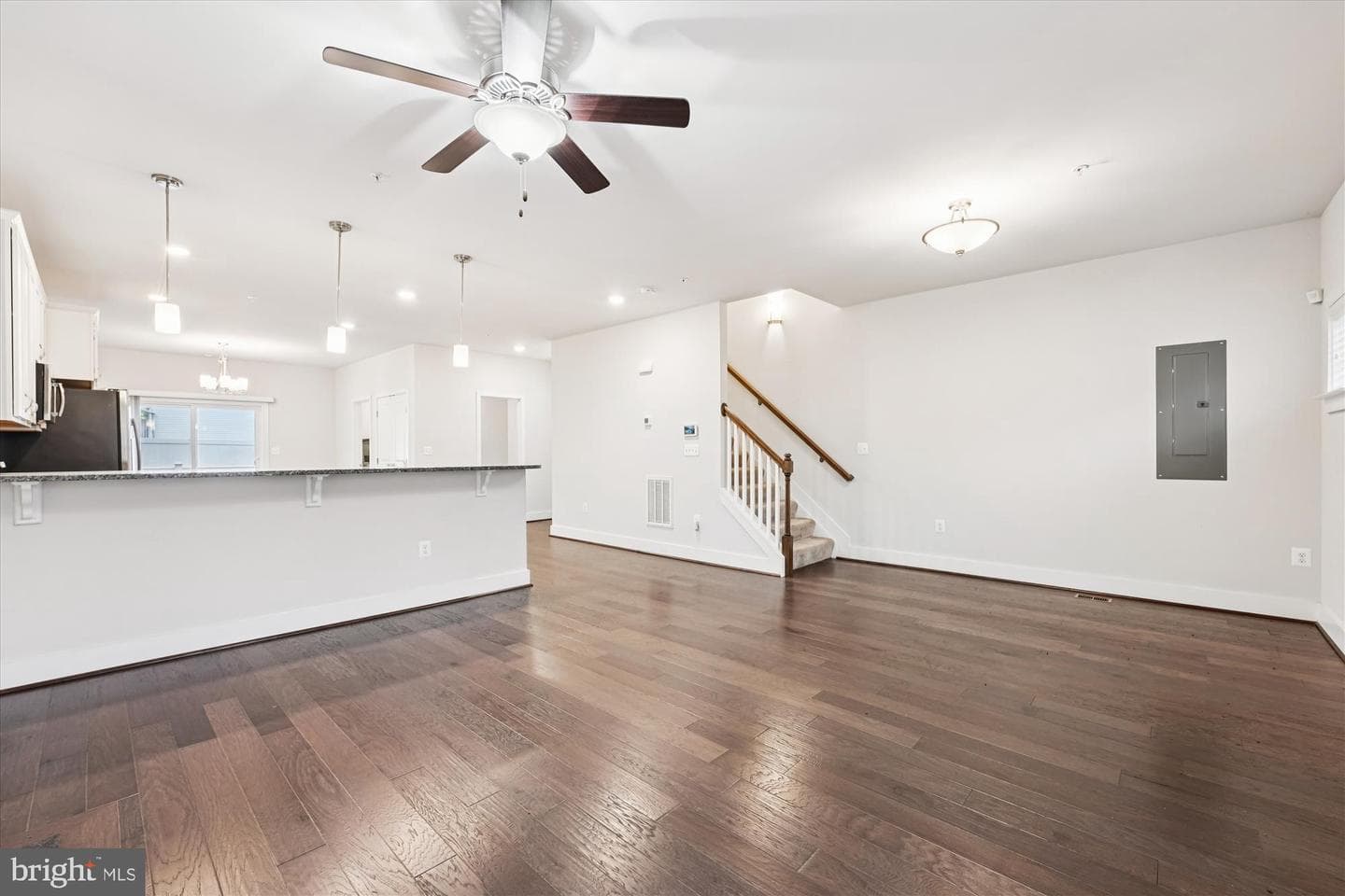 3814 3rd Street photo 6