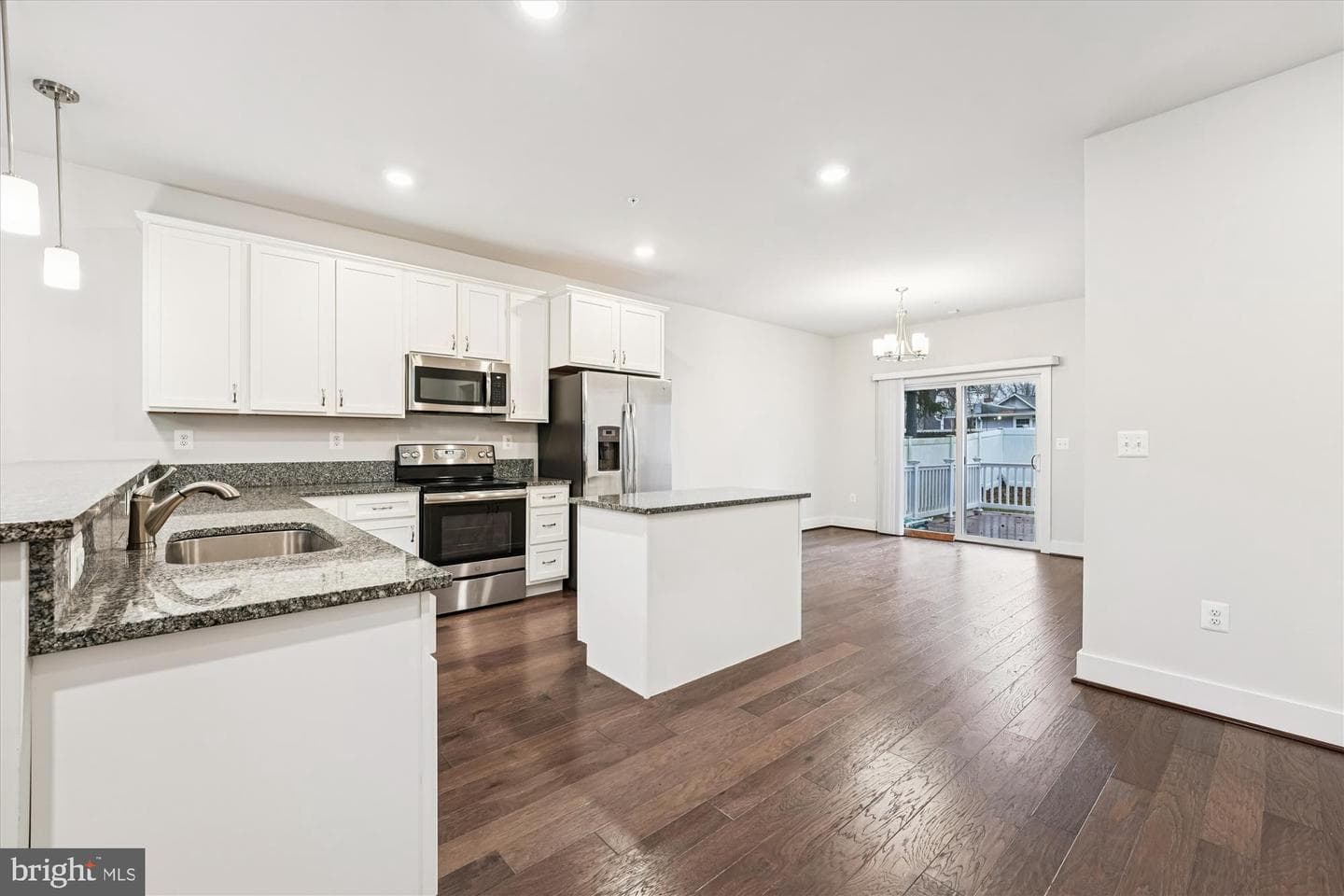 3814 3rd Street photo 7
