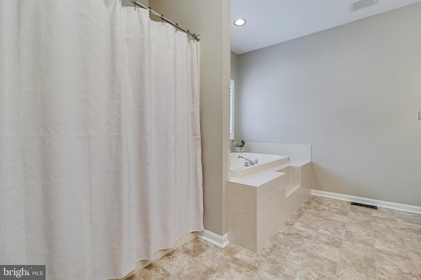 4045 Weeping Willow Lane photo 31