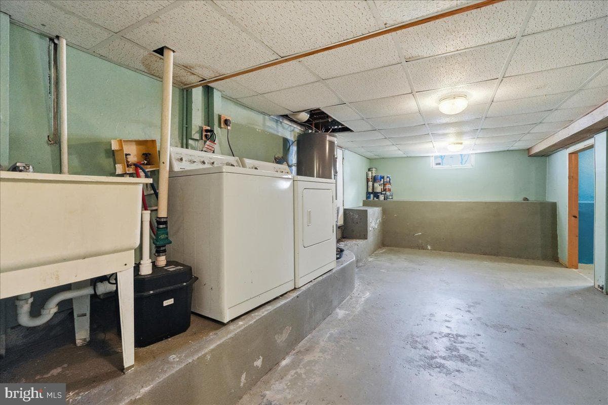 1380 Oakcrest Circle photo 23