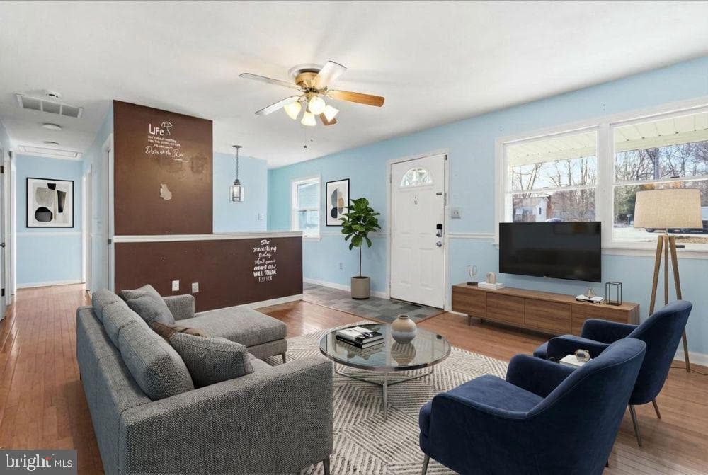 1380 Oakcrest Circle photo 7
