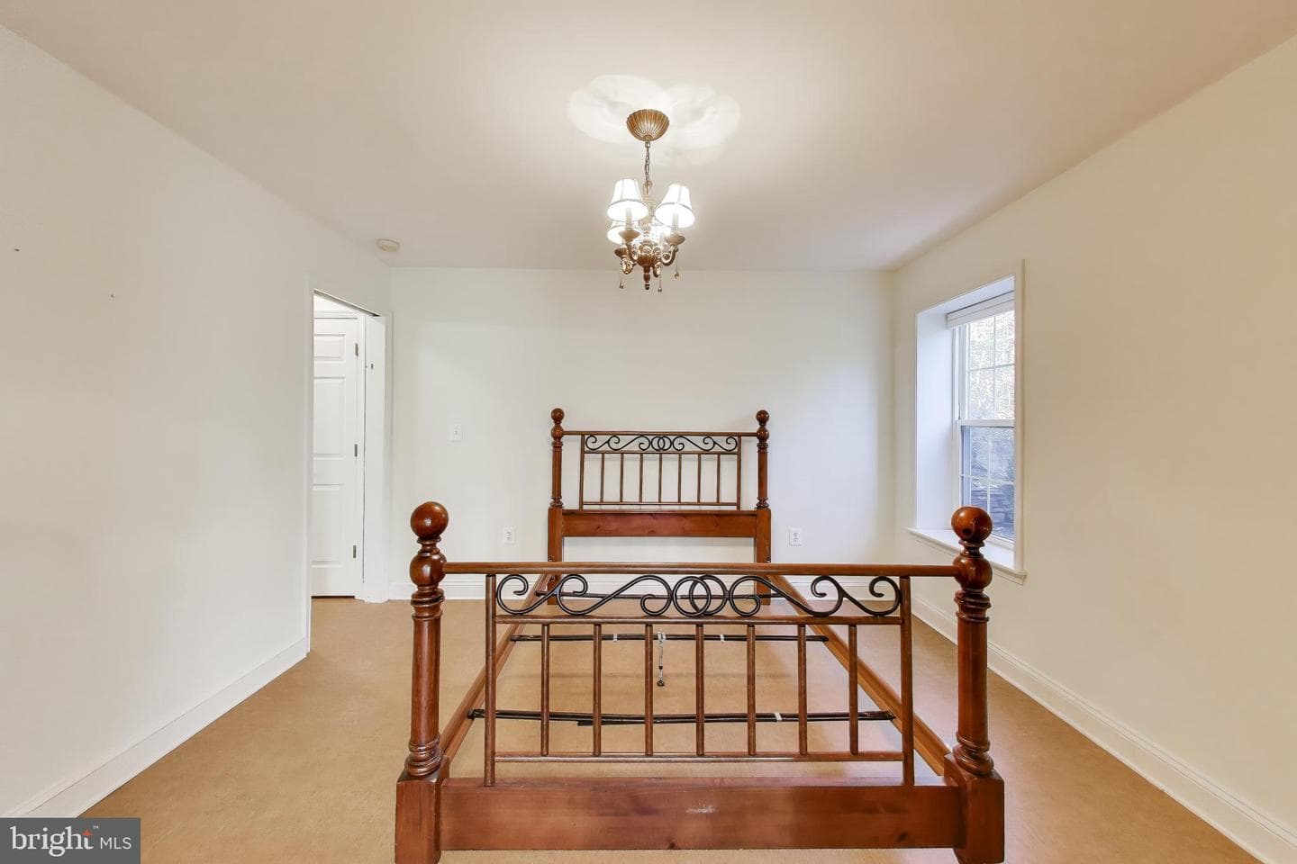 2623 Sequoia Way photo 10