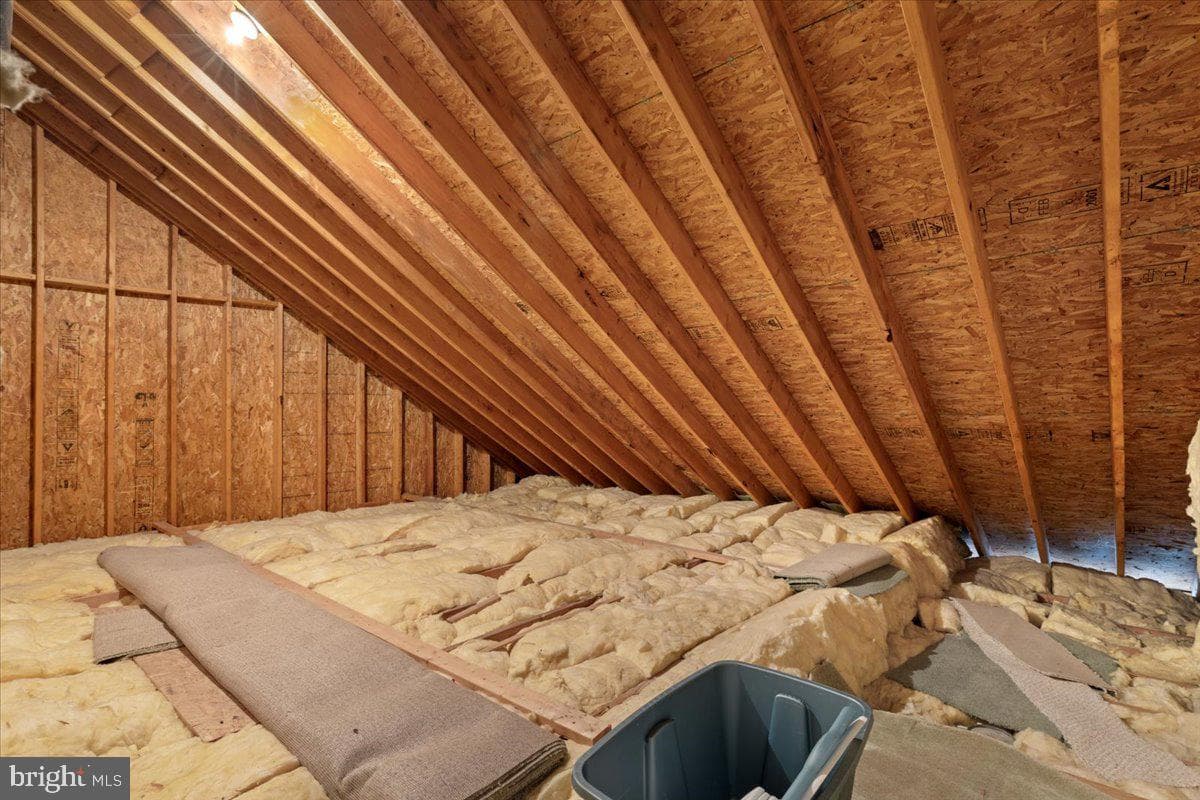 9345 Baker Street photo 62