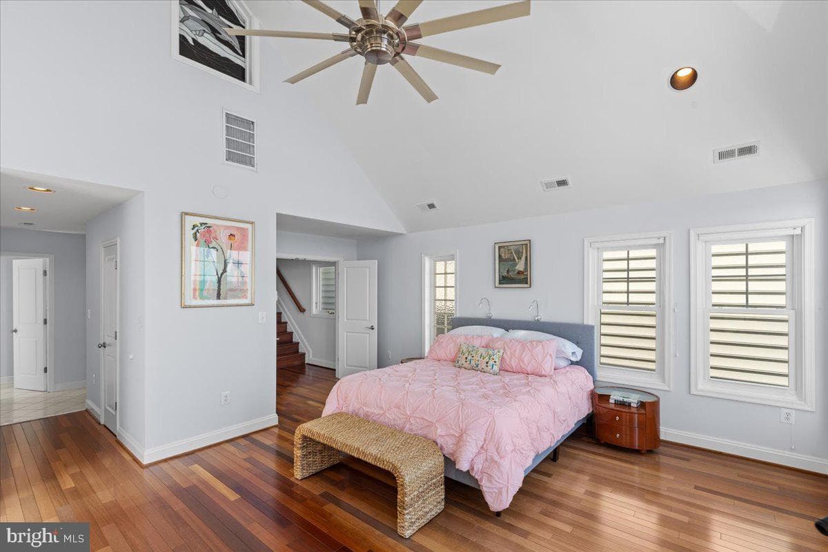 9230 Atlantic Avenue photo 38