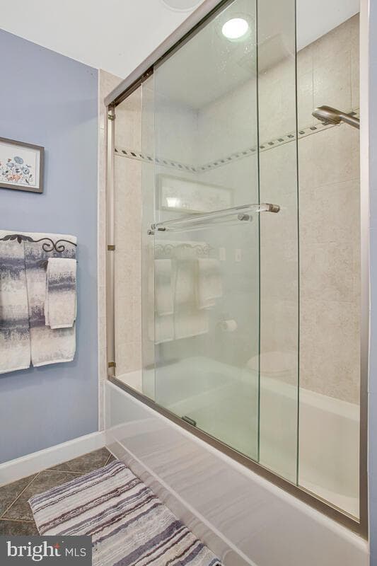 3420 Charing Court photo 26