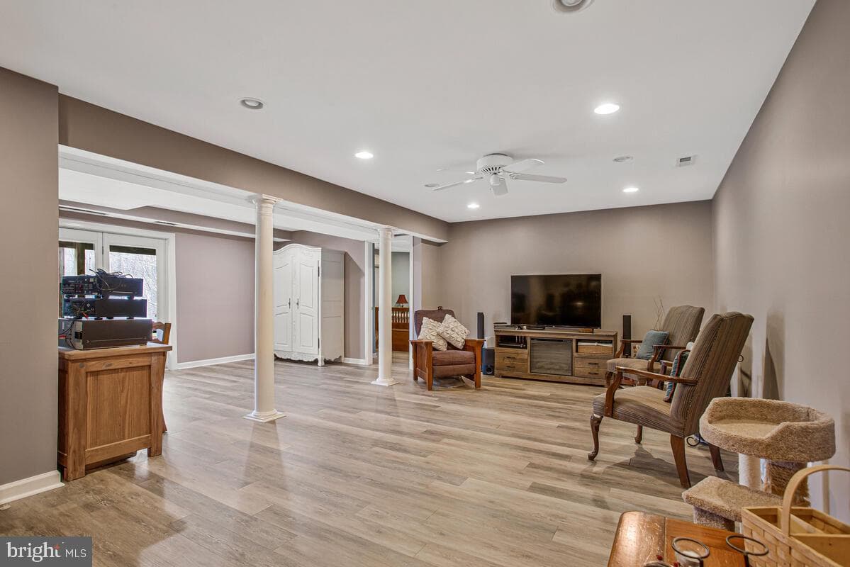 3420 Charing Court photo 35