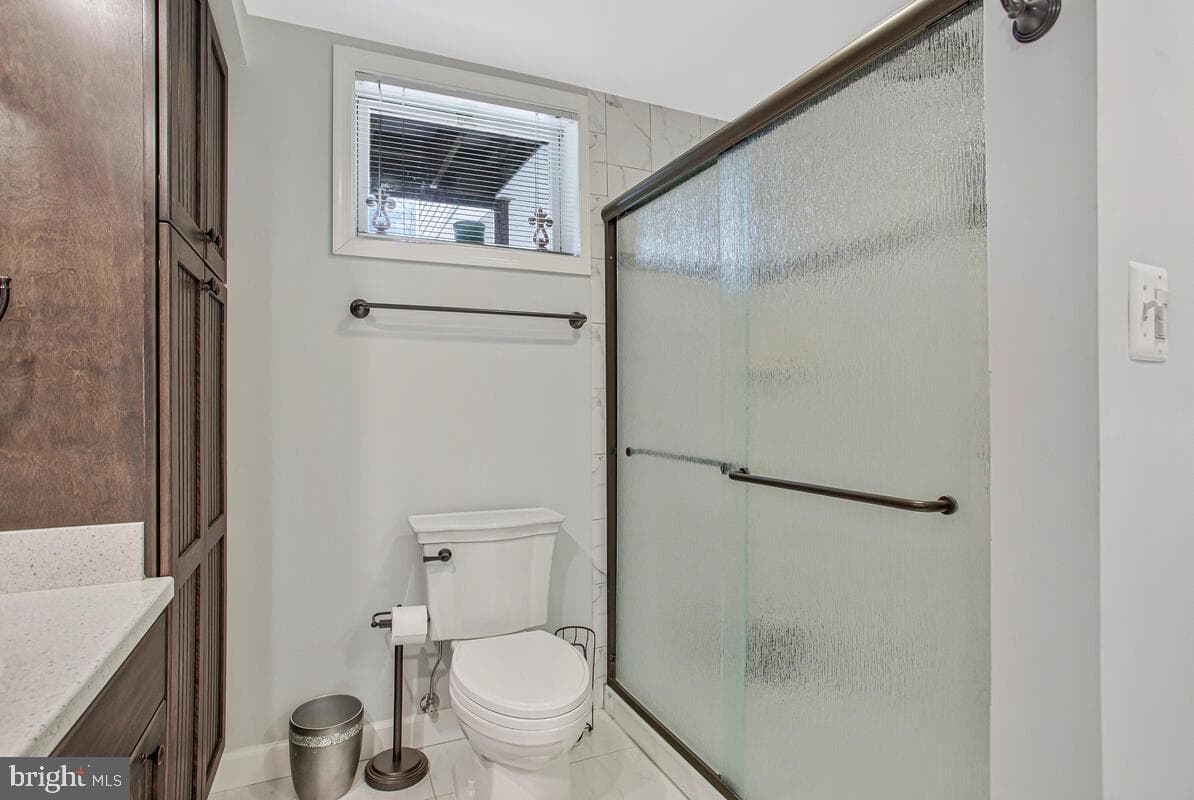 3420 Charing Court photo 40